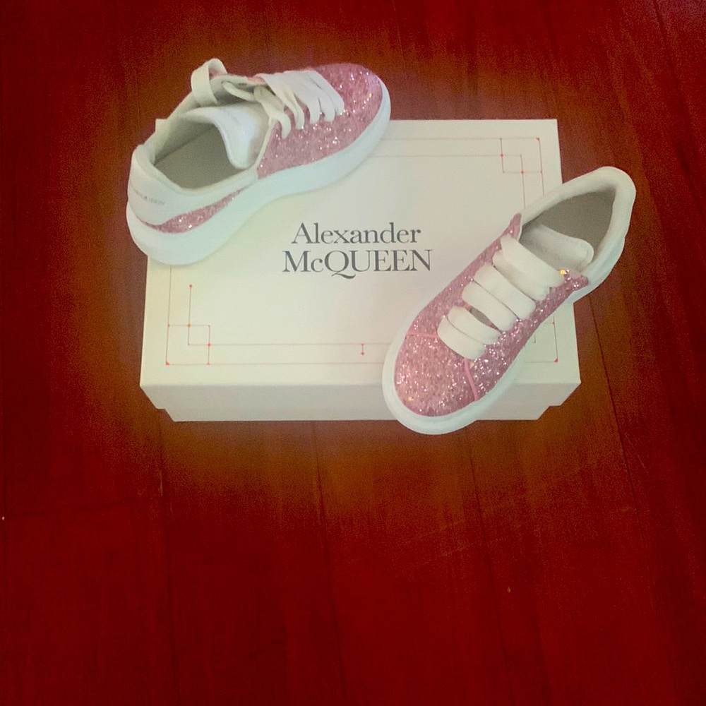 Kids Alexander McQueen sneakers size 29